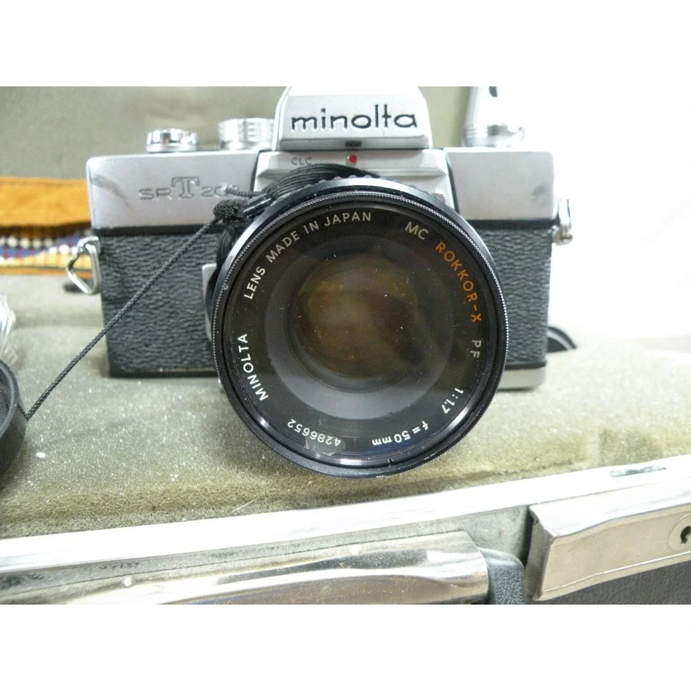 Minolta SRT 202 CLC 35mm Film Camera Kit w/ MC Rokkor-X 50mm, Vivitar, Braun